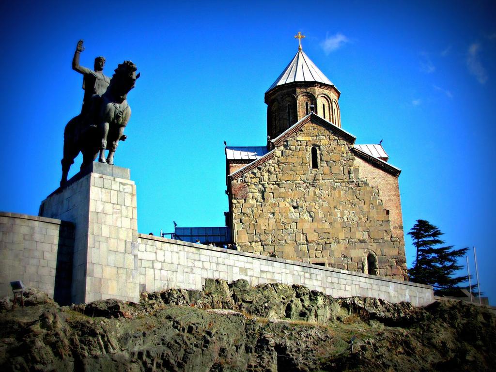 Homestay Nika Tbilisi ภายนอก รูปภาพ