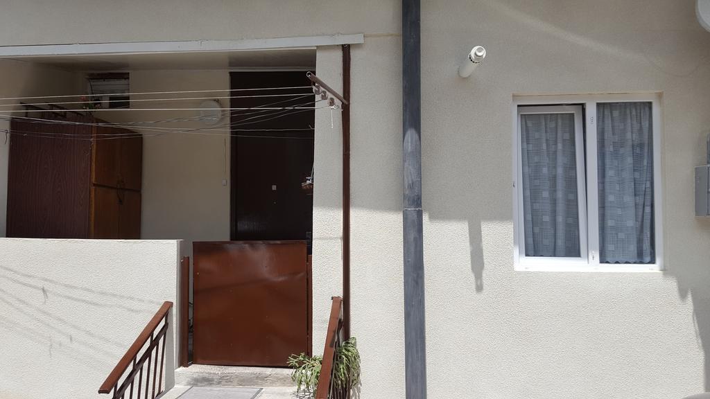 Homestay Nika Tbilisi ภายนอก รูปภาพ